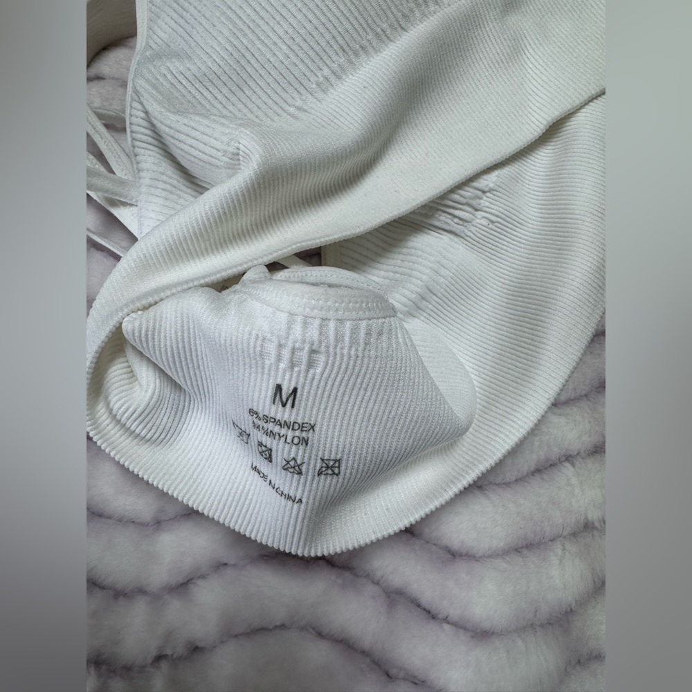 Nvtgn sports bra